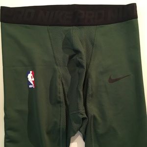 NIKE NBA PRO PADDED TIGHTS BUCKS 3/4 Men’s Sz L